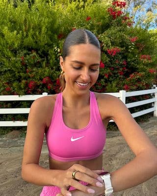 Everything you need to know about the hot girl walk