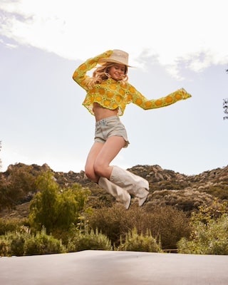 EXCLUSIVE! We’re California dreamin’ with Ruby Rose Turner