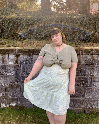 The journey of a girl, just learning to love her body (and how you can start your own healing journey)