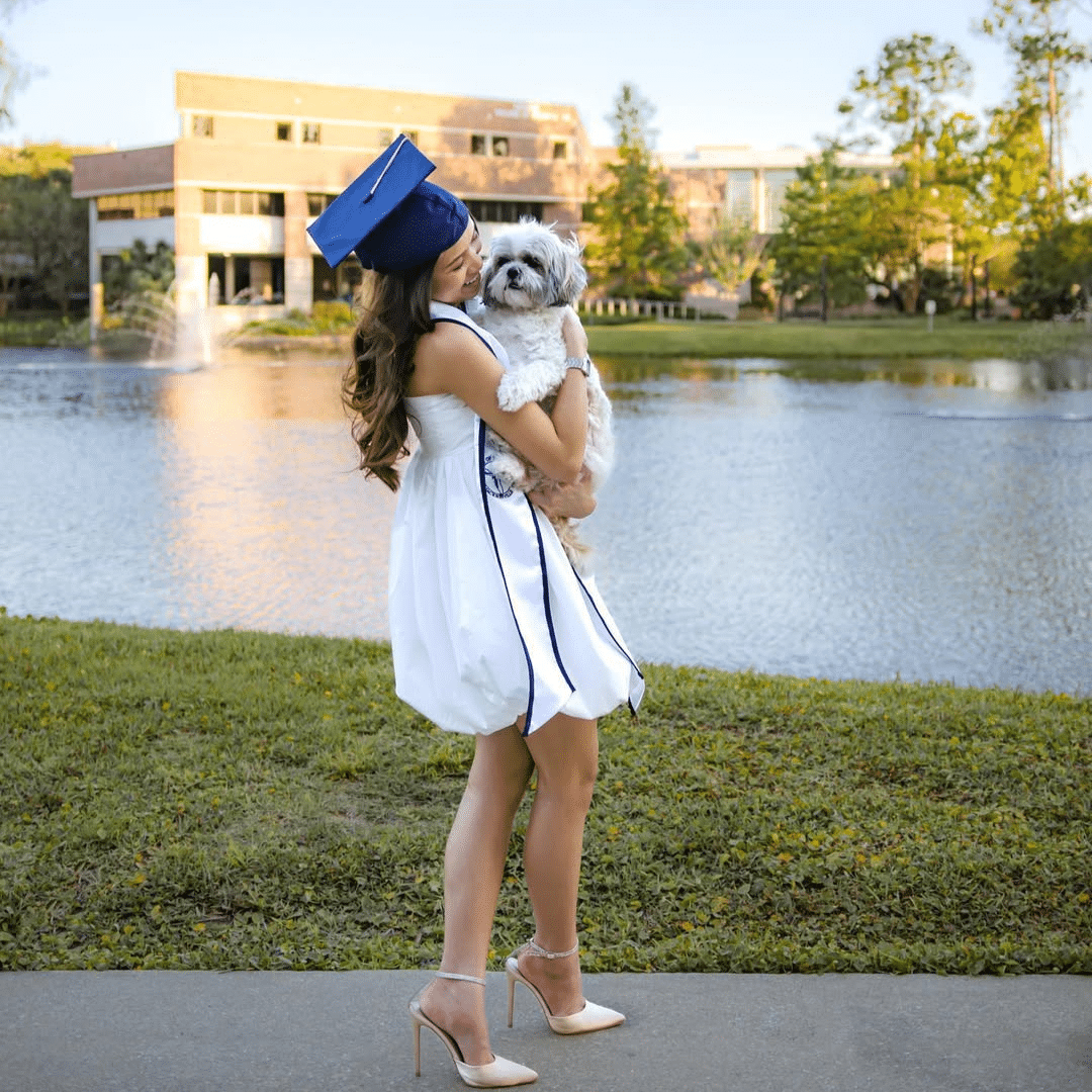 Graduation looks that stand out from the crowd